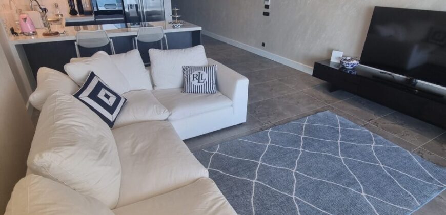 Lux 3 bedroom residance on seafront