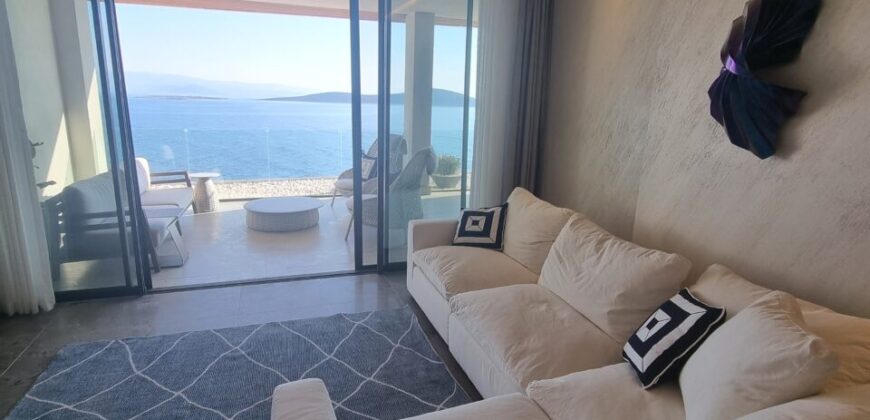Lux 3 bedroom residance on seafront