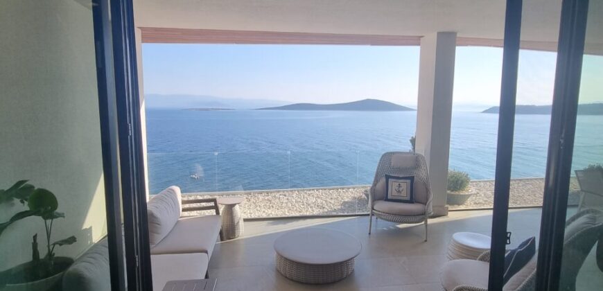 Lux 3 bedroom residance on seafront