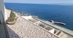 Lux 3 bedroom residance on seafront